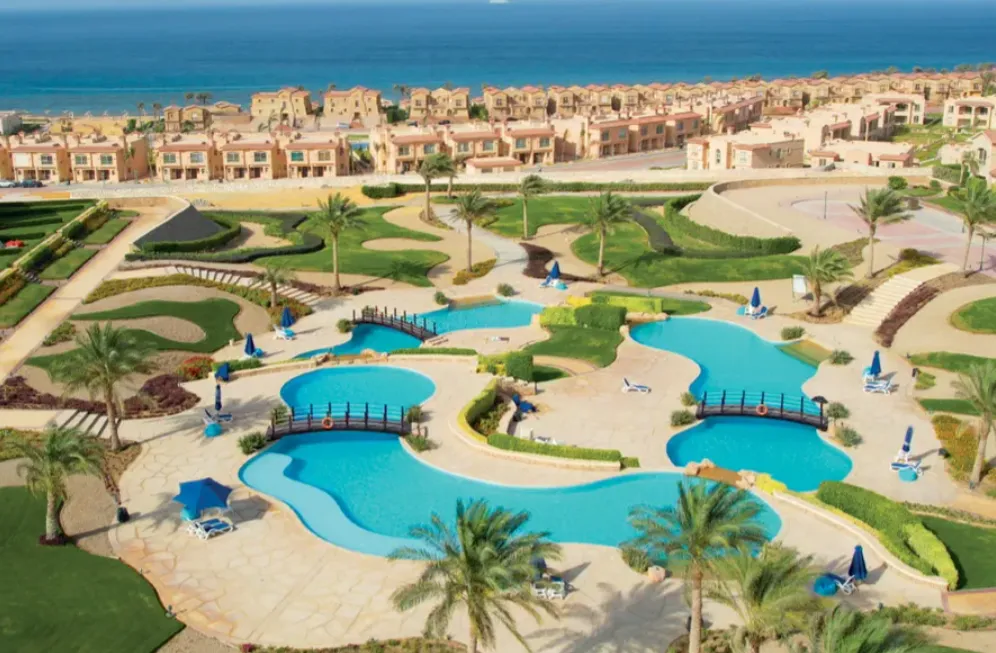 Townhouse for sale in La Vista Topaz in Ain Sokhna of 192 m² with 3 bedrooms
