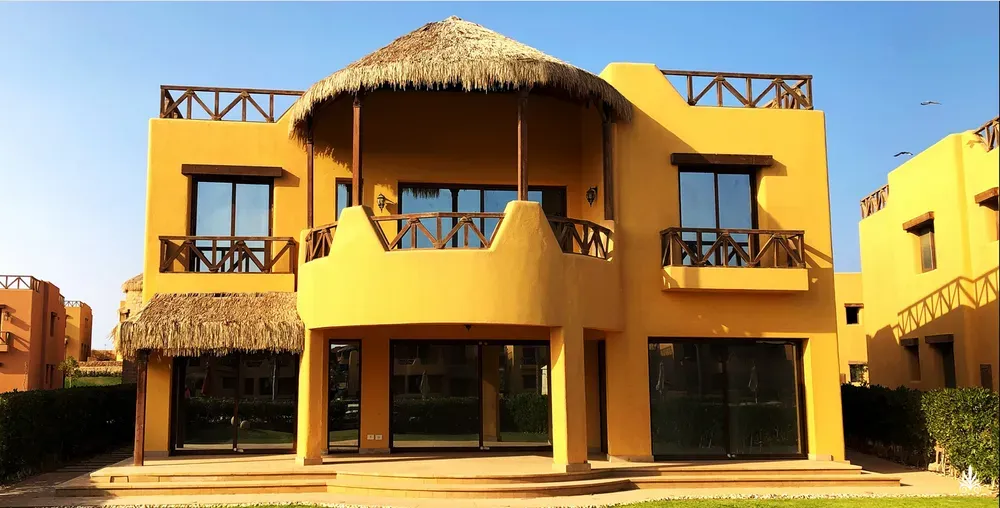 Villa for sale in Mountain View Sokhna in Ain Sokhna of 402 m² with 5 bedrooms
