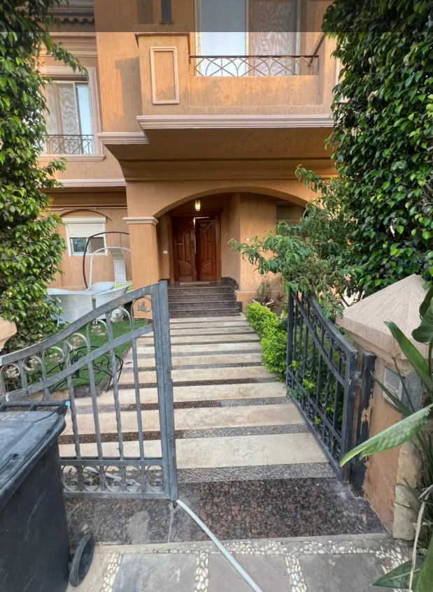 Townhouse for sale in Leena Springs in New Cairo of 500 m² with 5 bedrooms