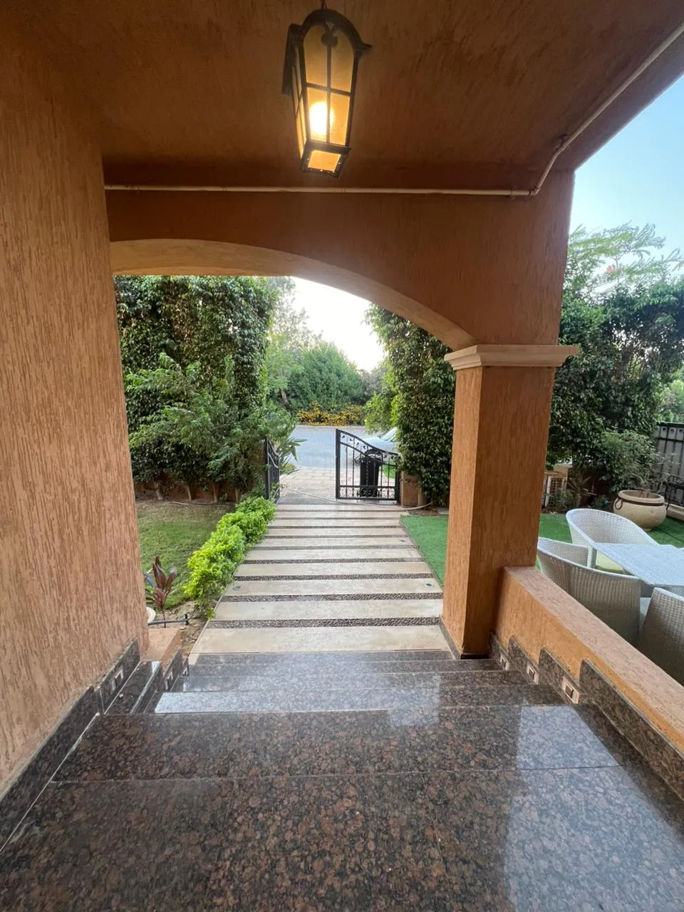 fixed-image