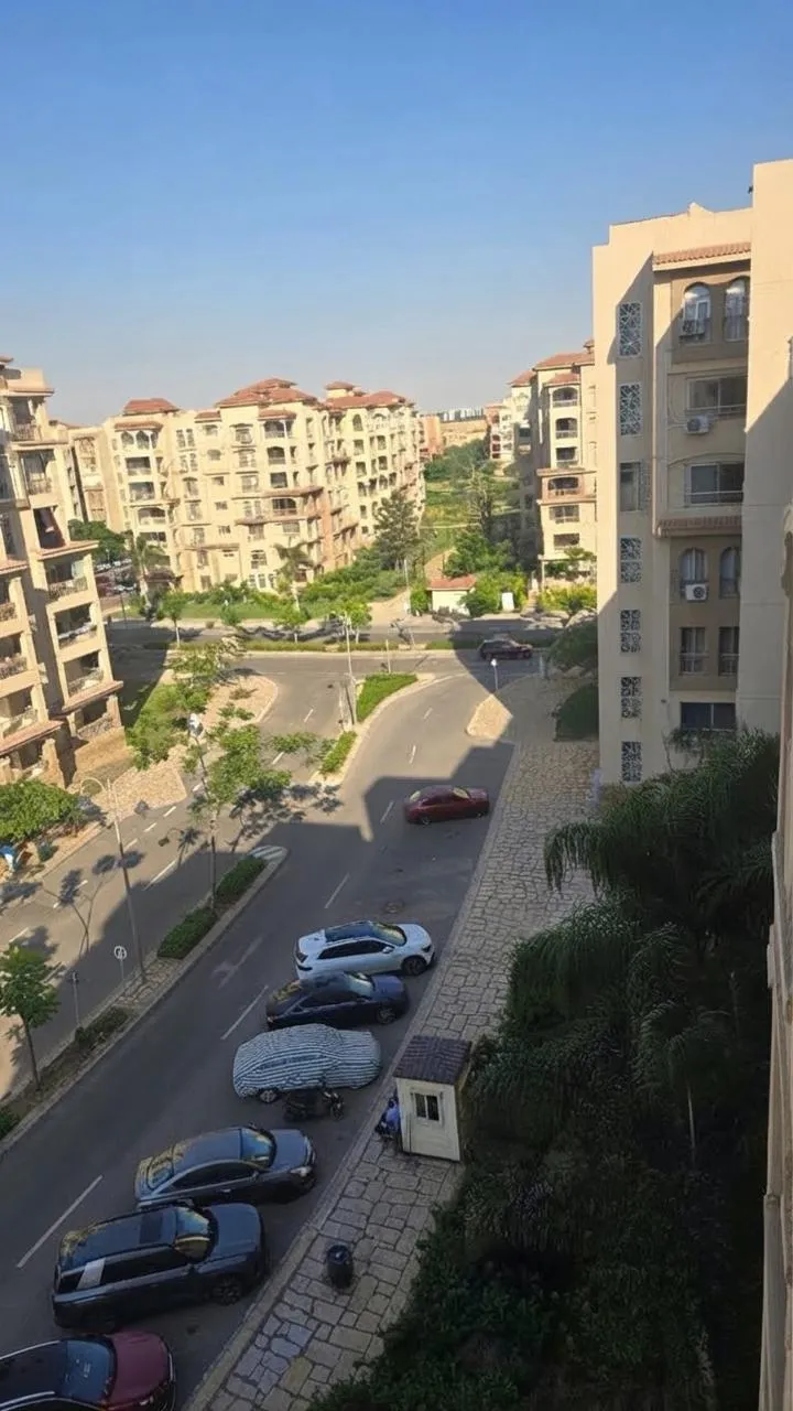 Apartment for sale in Madinaty in Madinaty of 211 m² with 3 bedrooms