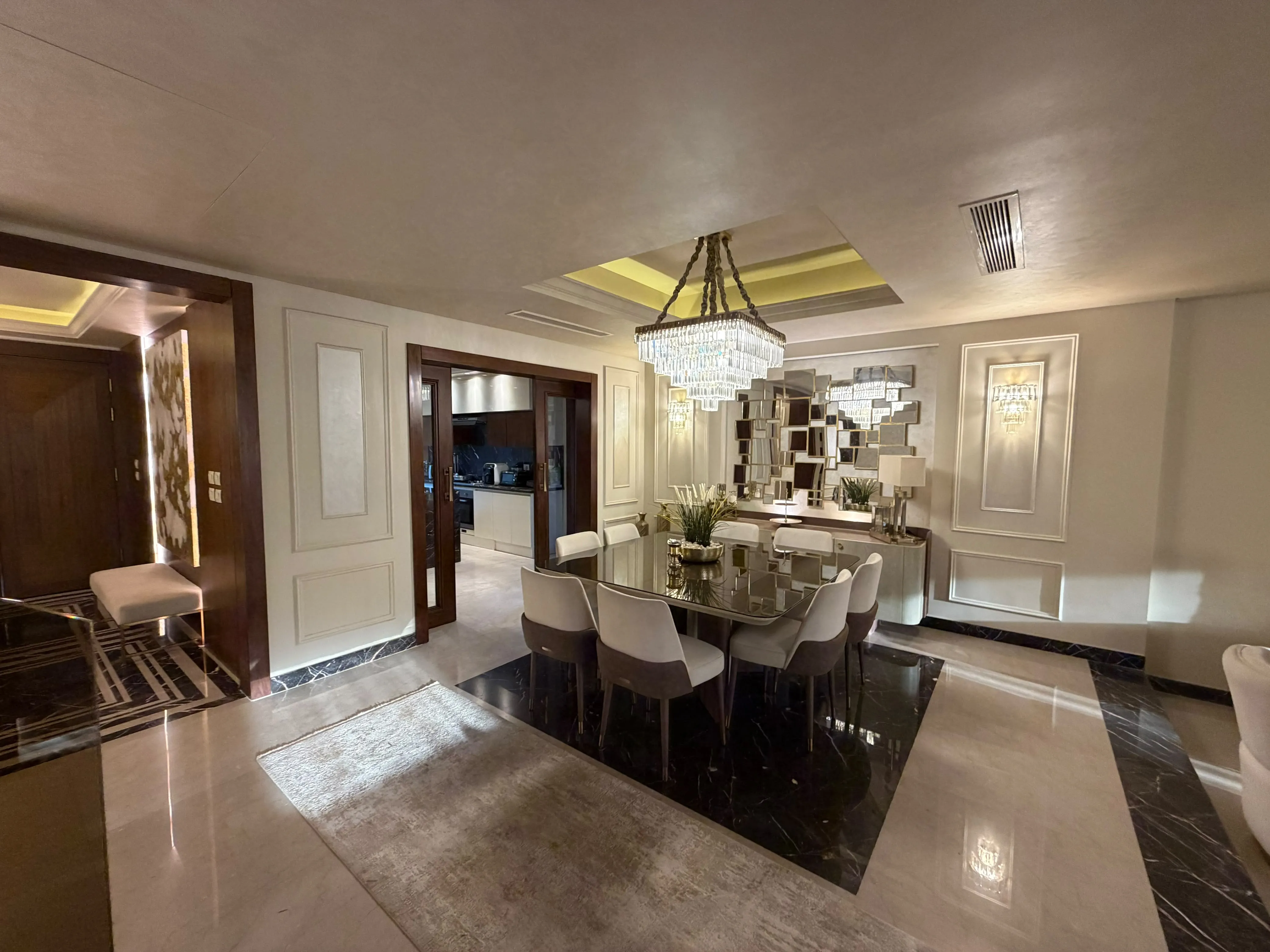 Villa for sale in El Patio 5 East in El Shorouk of 310 m² with 4 bedrooms