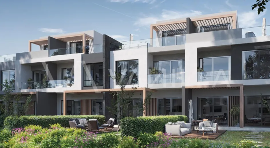 Townhouse for sale in Bamboo lll in 6th of October City of 222 m² with 5 bedrooms