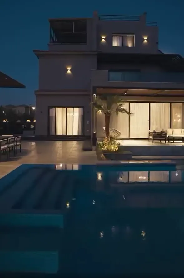 Villa for sale in Palm Hills Katameya (PK1) in Golden Square of 920 m² with 5 bedrooms
