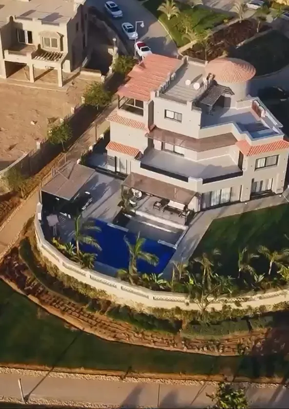 Villa for sale in Palm Hills Katameya (PK1) in Golden Square of 920 m² with 5 bedrooms
