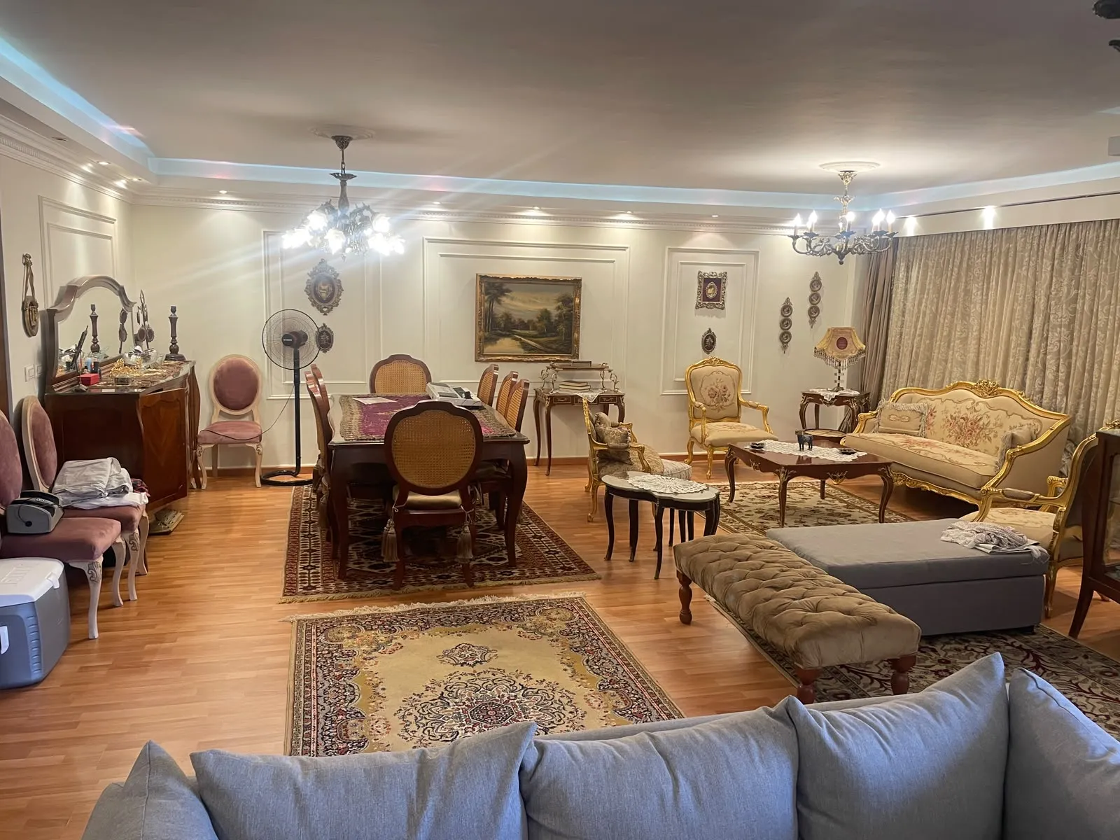 Apartment for sale in El Rehab in New Cairo of 230 m² with 3 bedrooms