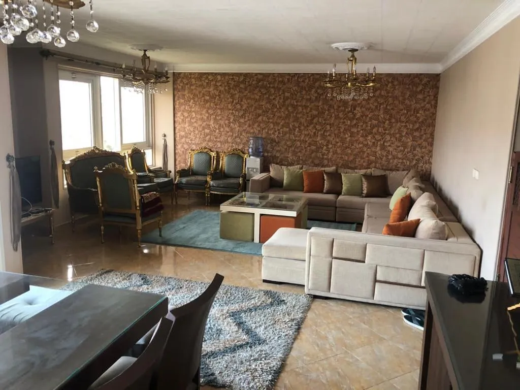 Apartment for sale in El Rehab  in New Cairo of 168 m² with 3 bedrooms