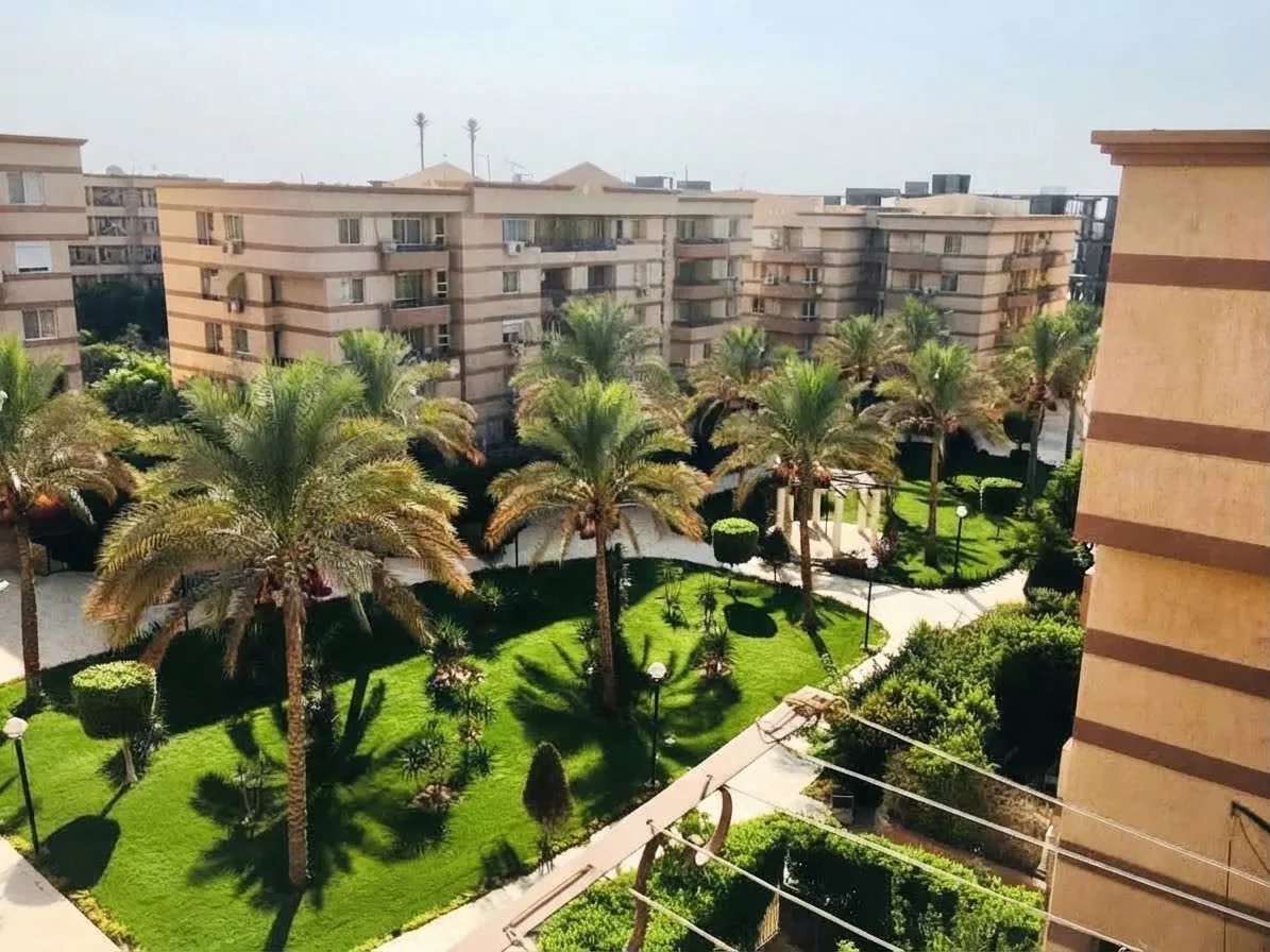 Apartment for sale in El Rehab  in New Cairo of 168 m² with 3 bedrooms