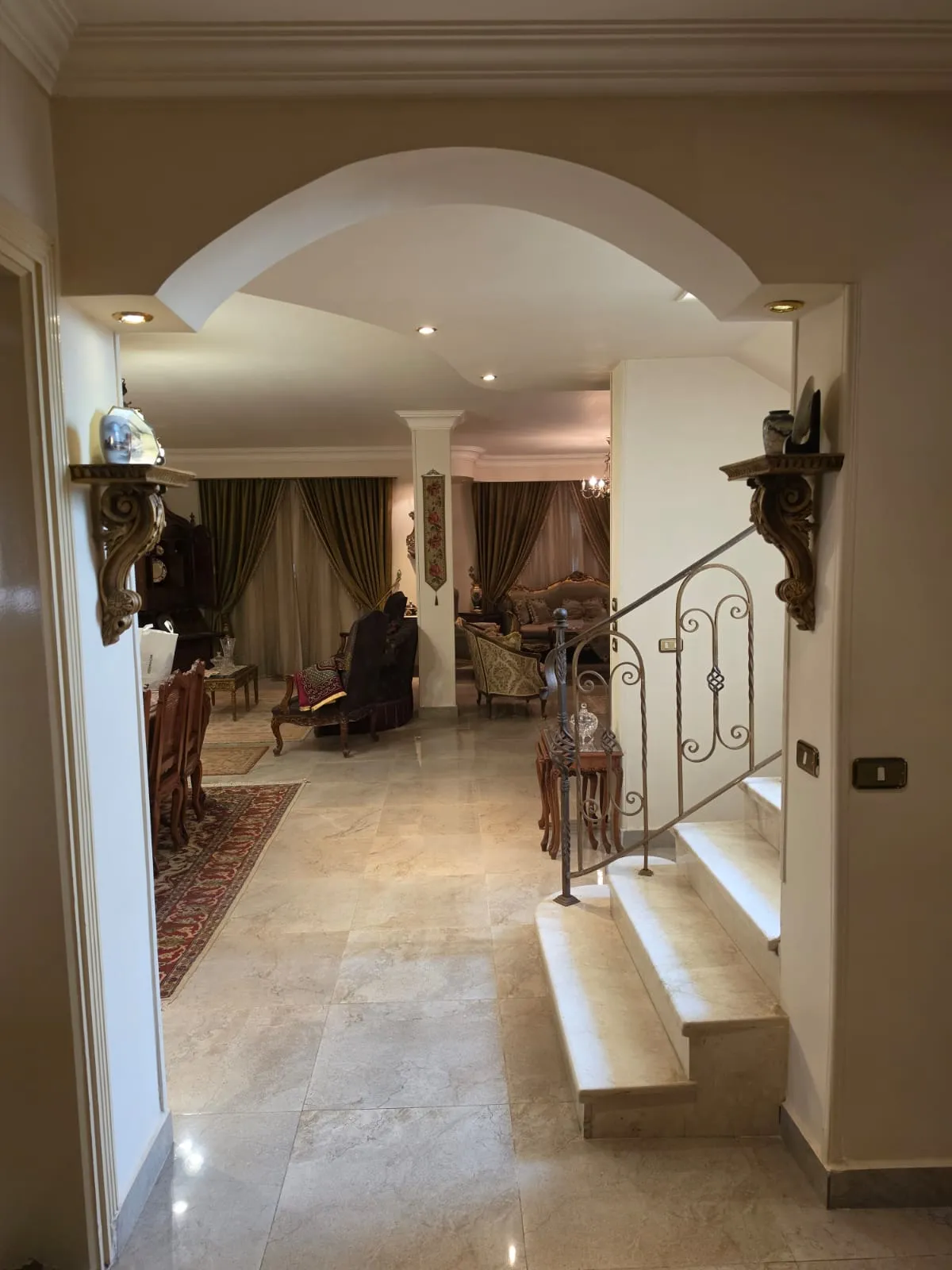Twinhouse for sale in Greens in El Sheikh Zayed of 303 m² with 3 bedrooms