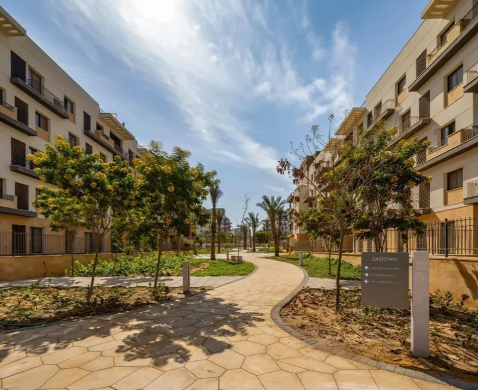 Apartment for sale in Eastown in New Cairo of 211 m² with 3 bedrooms