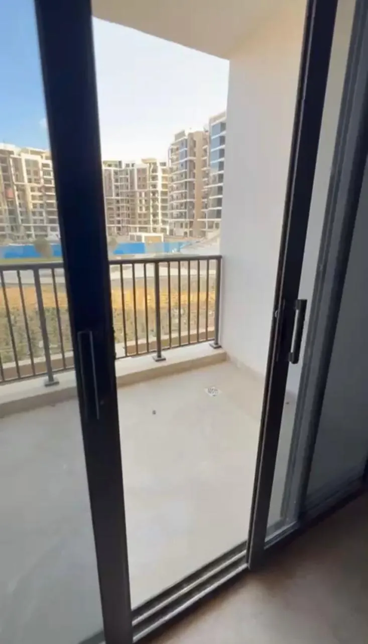 Studio for sale in ZED in El Sheikh Zayed of 57 m² with 1 bedrooms