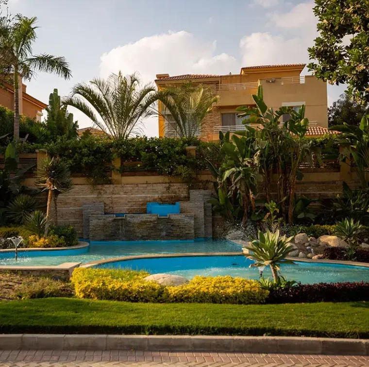 Villa for sale in Jeera in El Sheikh Zayed of 500 m² with 5 bedrooms