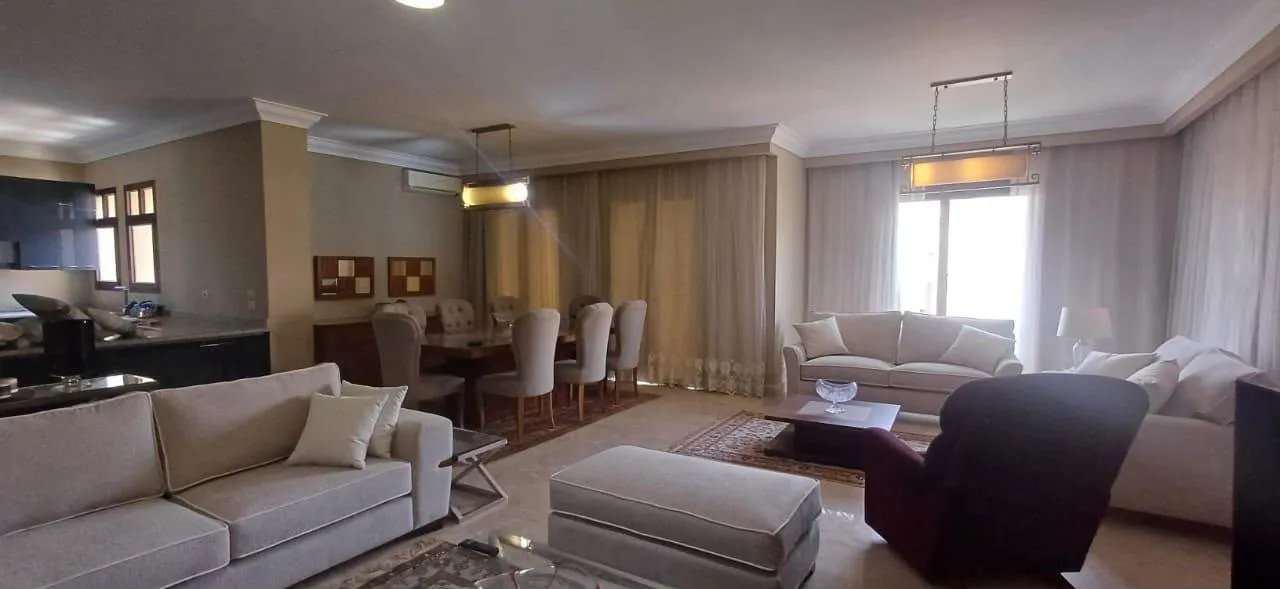 Penthouse for sale in Beverly Hills in 6th of October City of 299 m² with 4 bedrooms