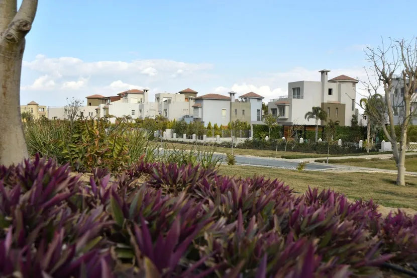 Townhouse for sale in Palm Hills Golf Extension in 6th of October City of 354 m² with 3 bedrooms