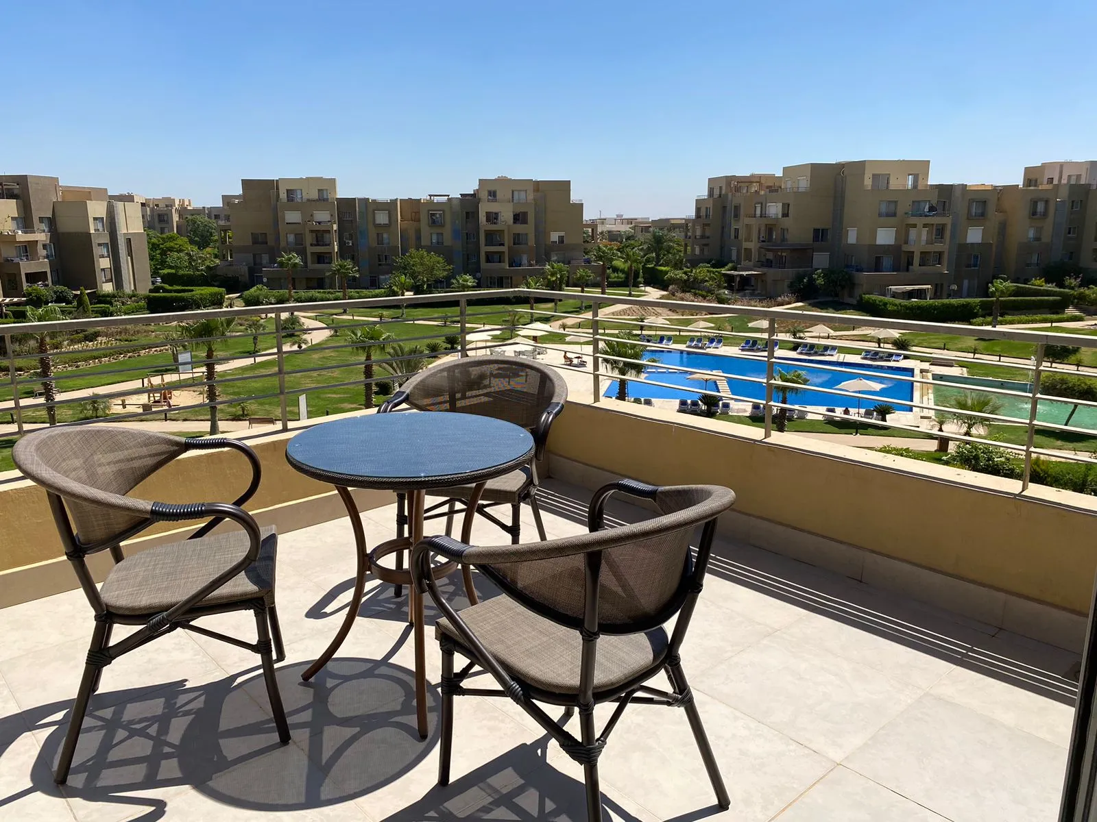 Apartment for sale in Palm Parks in 6th of October City of 222 m² with 3 bedrooms