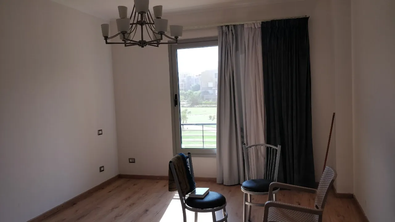 Apartment for sale in Palm Parks in 6th of October City of 210 m² with 3 bedrooms