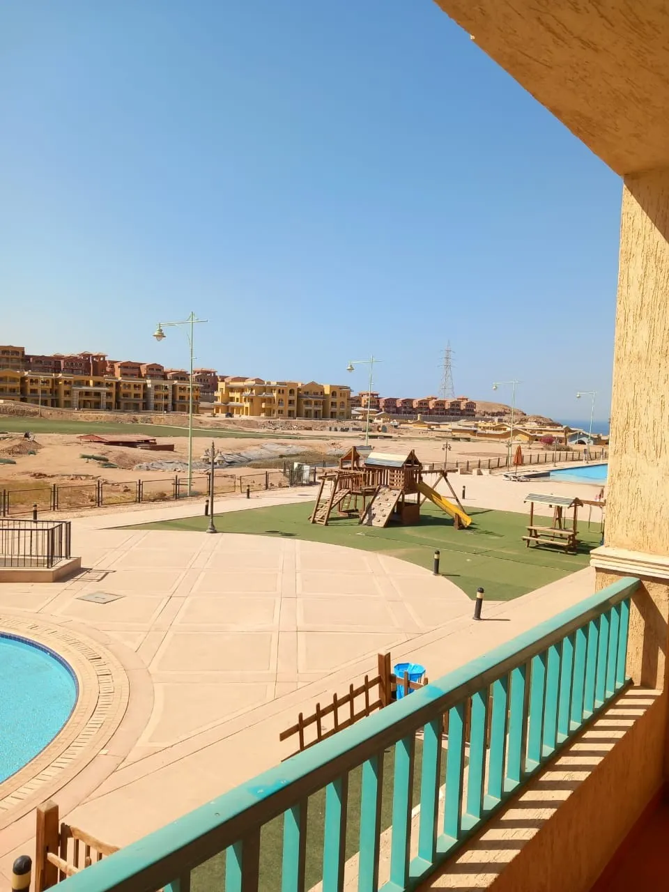 Chalet for sale in Porto Sokhna in Ain Sokhna of 100 m² with 2 bedrooms