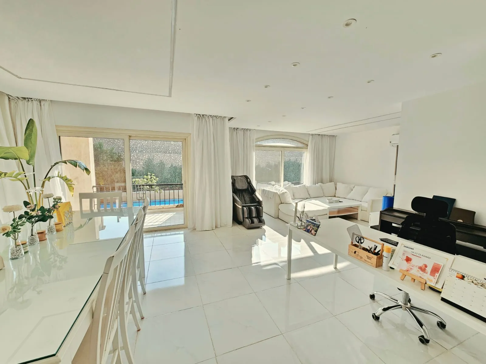 Apartment for sale in Stone Residence in New Cairo of 220 m² with 4 bedrooms