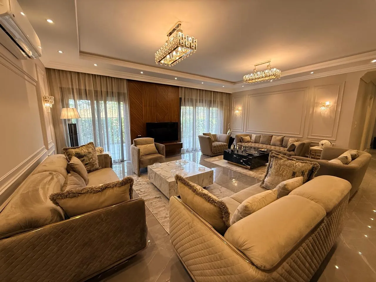 Apartment for sale in Eastown Residence in New Cairo of 200 m² with 3 bedrooms