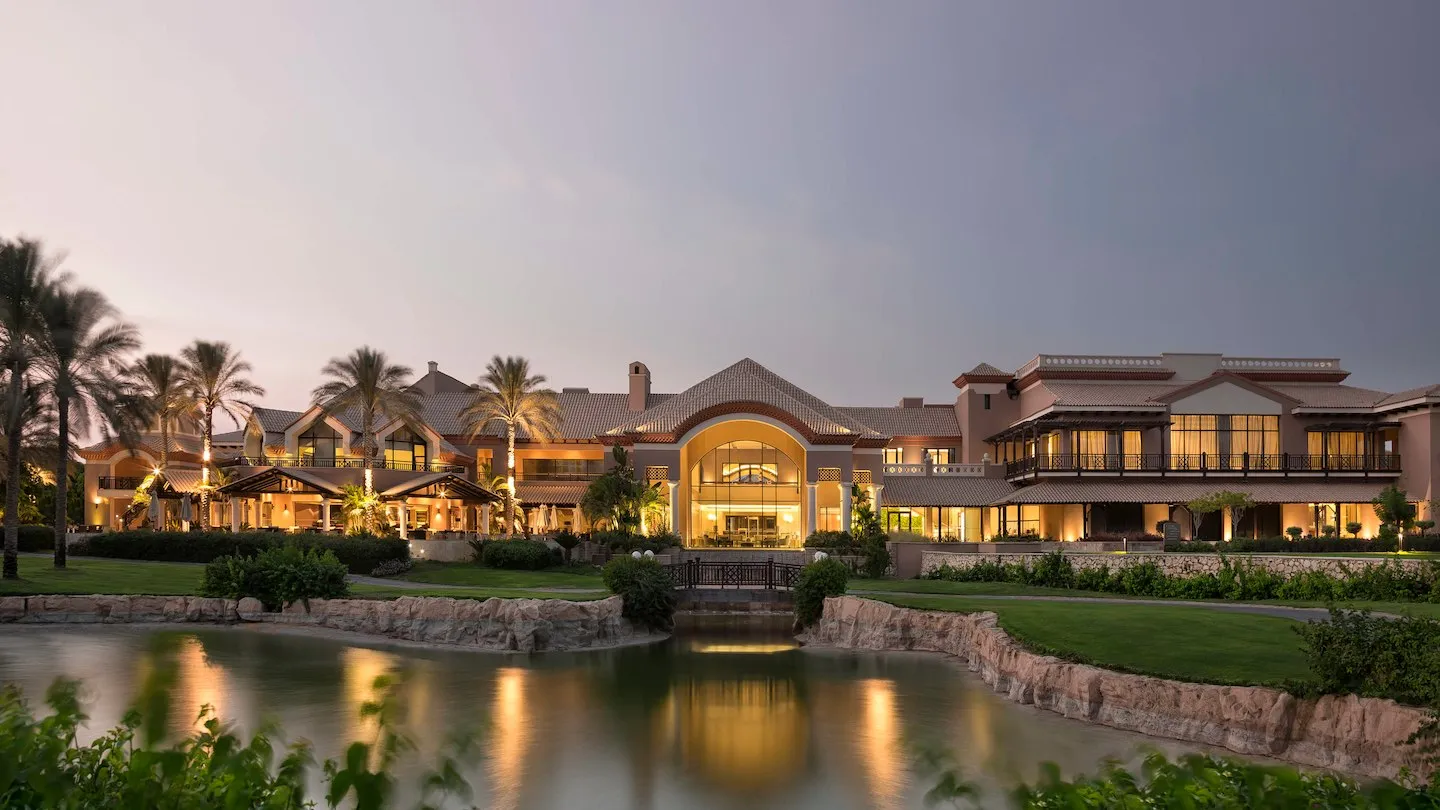 Villa for sale in Katameya Dunes in New Cairo of 1050 m² with 5 bedrooms