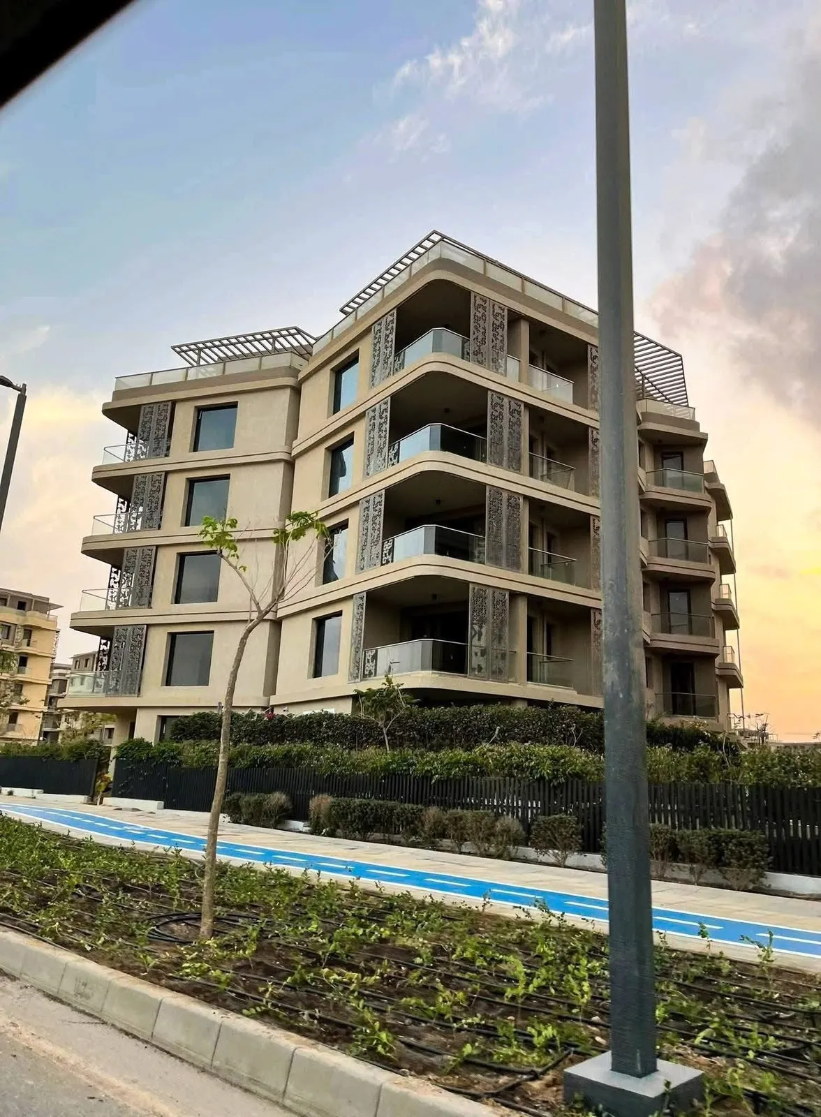 Penthouse for sale in Badya in October Gardens of 217 m² with 4 bedrooms