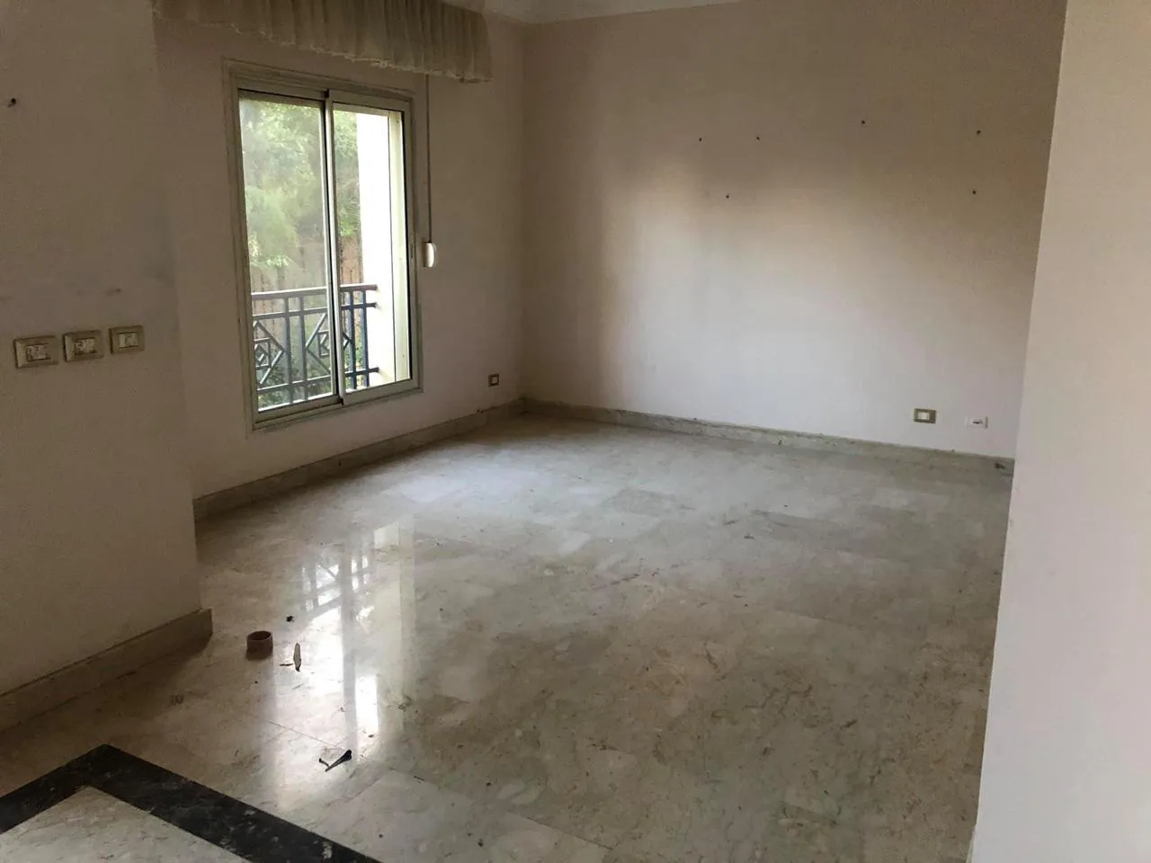 Villa for sale in Dyar Mokhabarat in New Cairo of 1300 m² with 7 bedrooms