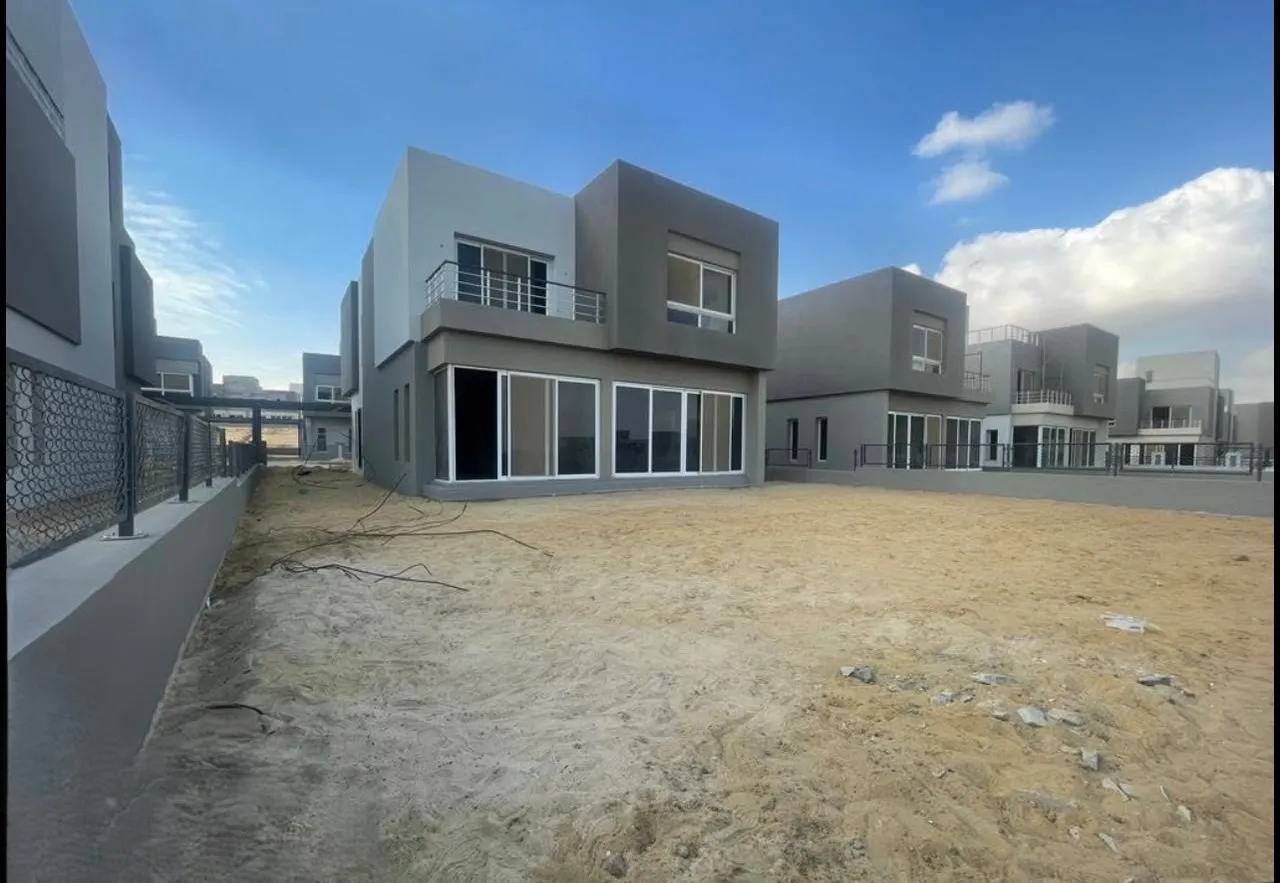 Villa for sale in Etapa in El Sheikh Zayed of 350 m² with 4 bedrooms