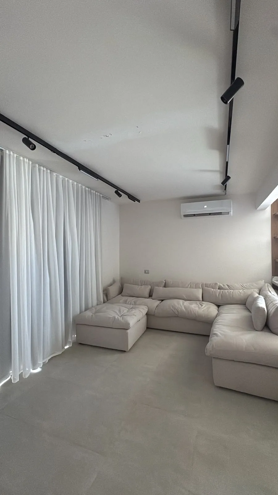 Twinhouse for sale in D-Bay in Al Dabaa of 200 m² with 4 bedrooms