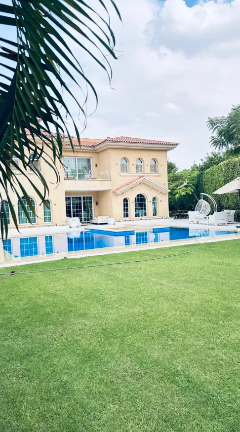 Villa for sale in Madinaty in Madinaty of 530 m² with 6 bedrooms