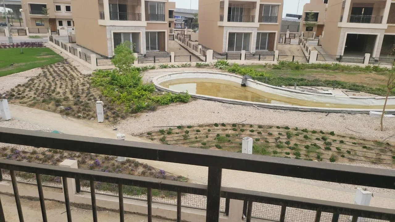 Villa for sale in Taj City in New Cairo of 265 m² with 3 bedrooms