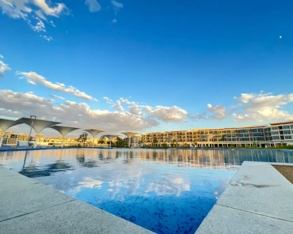 Apartment for sale in Nyoum Mostaqbal City in Mostakbal City of 104 m² with 2 bedrooms