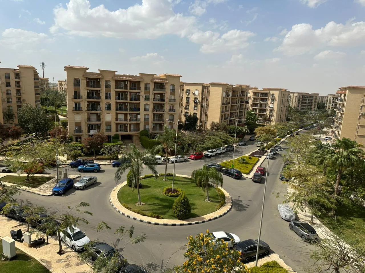 Apartment for sale in El Rehab in New Cairo of 162 m² with 3 bedrooms