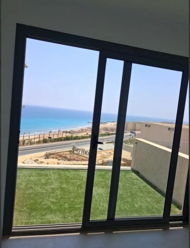 Chalet for sale in Baymount in Ain Sokhna of 89 m² with 2 bedrooms