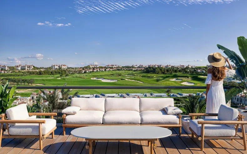 Twinhouse for sale in City Gate in New Cairo of 270 m² with 3 bedrooms