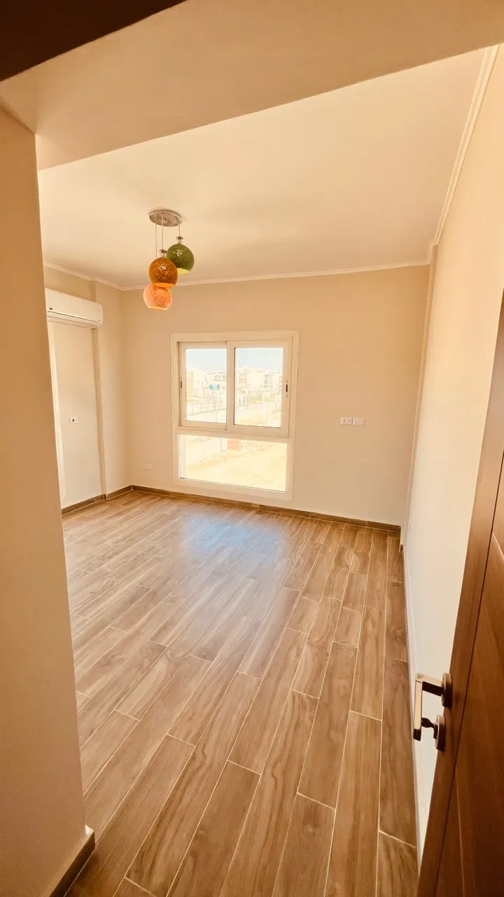 Apartment for sale in Mountain View iCity October in Northern Expansion of 180 m² with 4 bedrooms