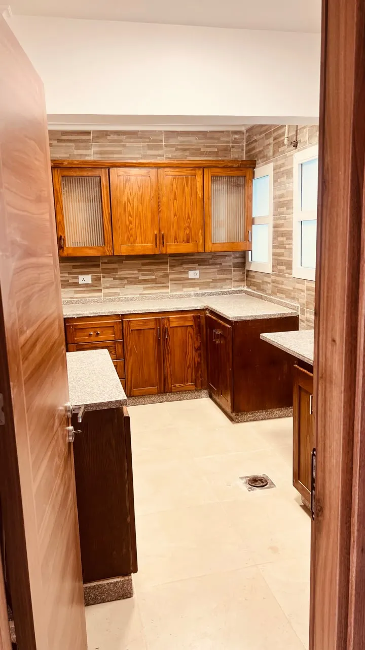 Apartment for sale in Mountain View iCity October in Northern Expansion of 180 m² with 4 bedrooms