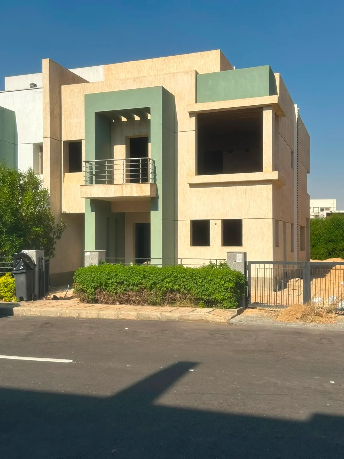 Twinhouse for sale in Madinaty in Madinaty of 267 m² with 4 bedrooms