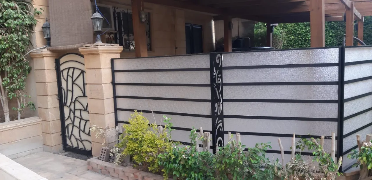 Apartment for sale in El Rehab in New Cairo of 197 m² with 3 bedrooms