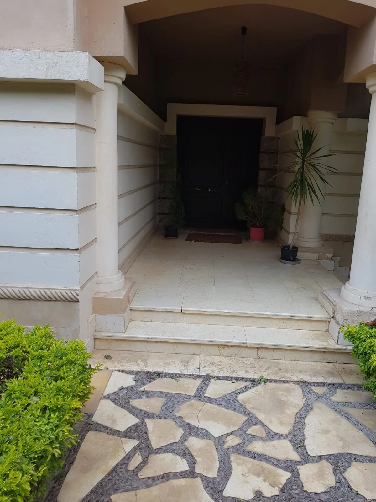 Villa for sale in Dara Gardens in 6th of October City of 370 m² with 4 bedrooms