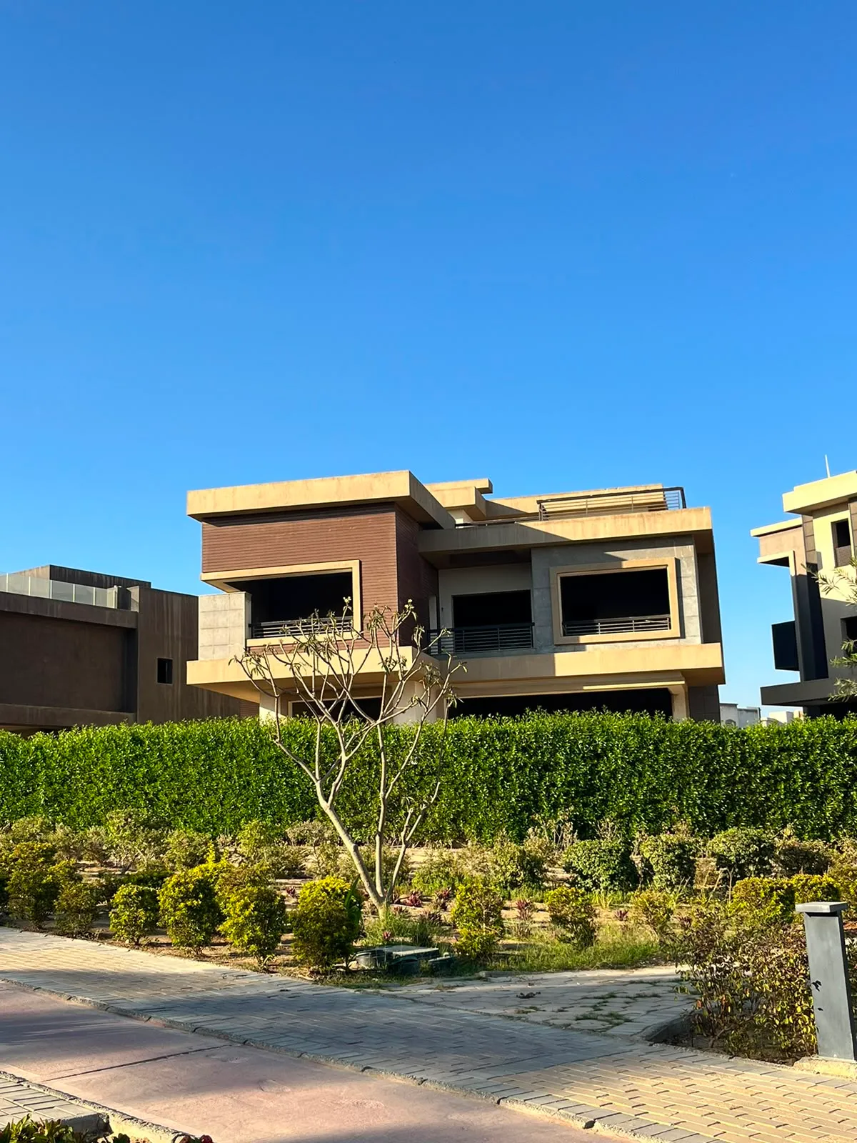Villa for sale in New Giza in 6th of October City of 662 m² with 6 bedrooms
