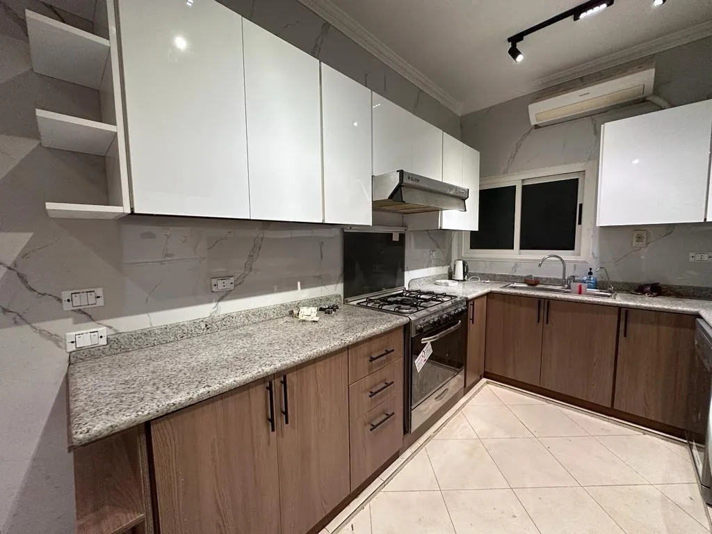 Townhouse for sale in El Rehab in New Cairo of 198 m² with 4 bedrooms