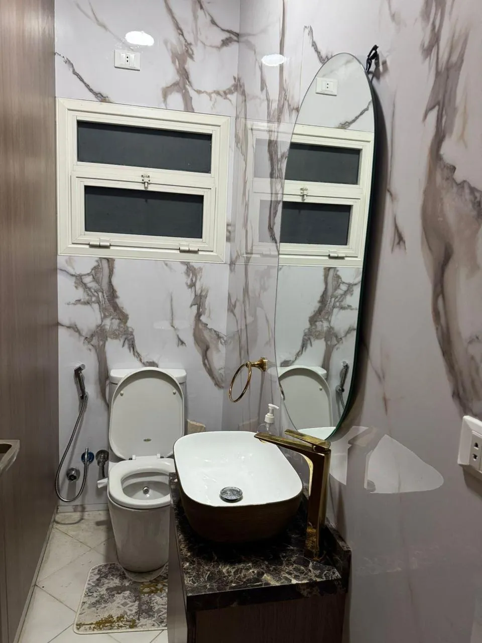 Townhouse for sale in El Rehab in New Cairo of 198 m² with 4 bedrooms
