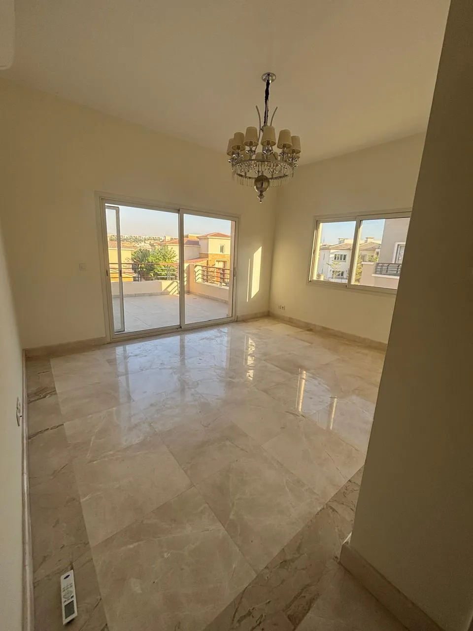 Villa for sale in Uptown Cairo in Mokattam of 472 m² with 4 bedrooms