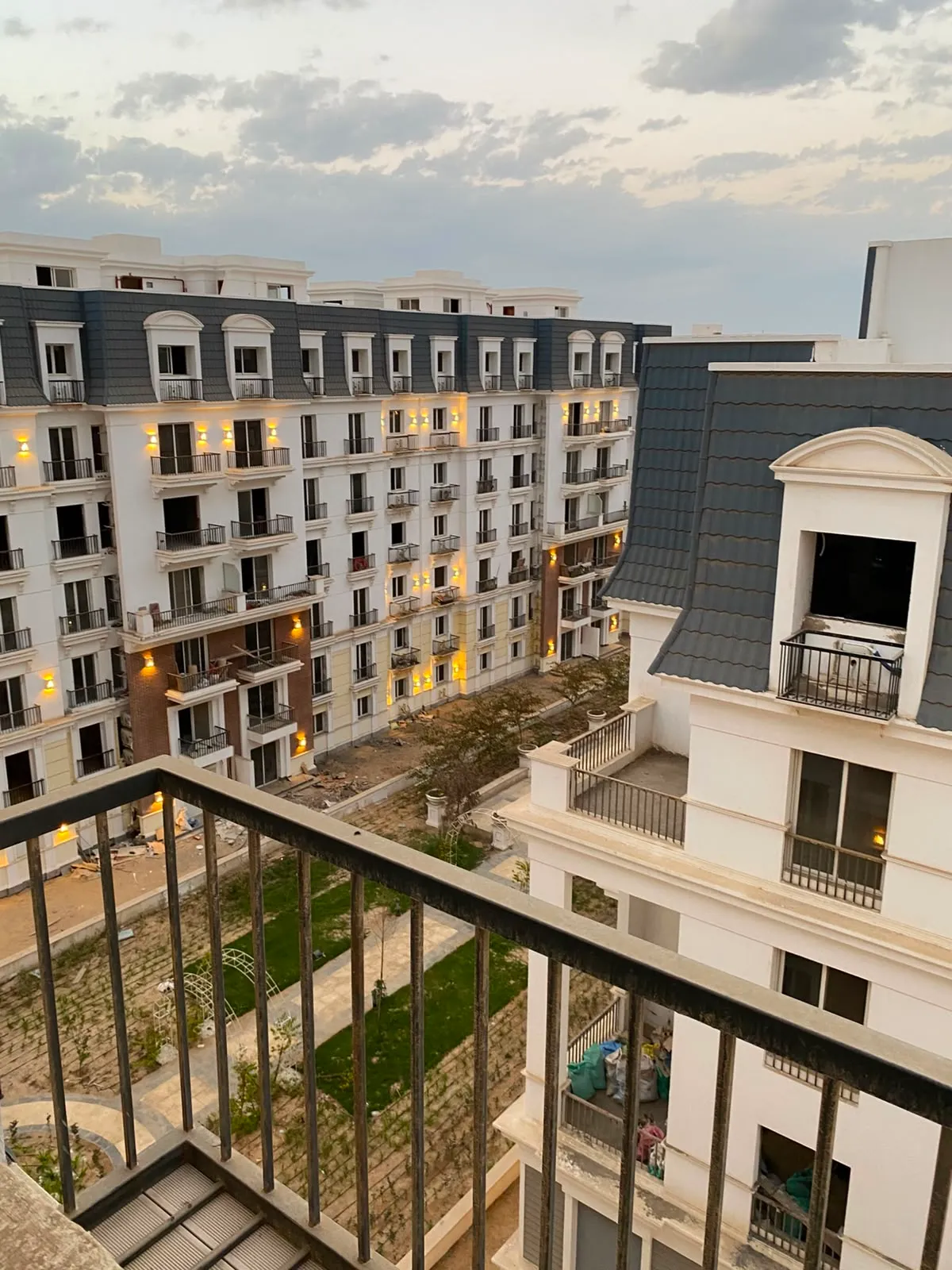 Duplex for sale in Mountain View iCity October in Northern Expansion of 140 m² with 3 bedrooms
