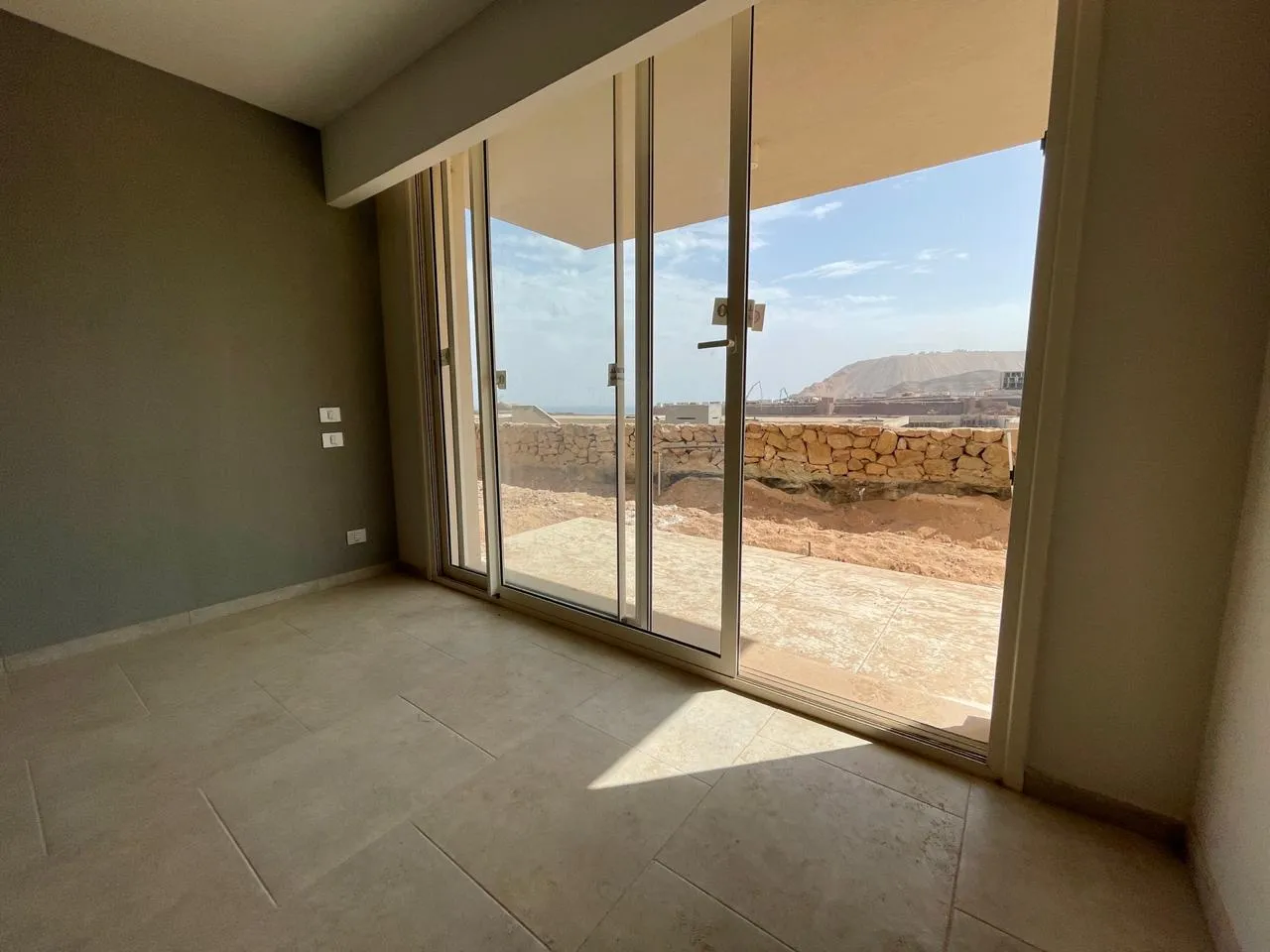 Chalet for sale in Il Monte Galala in Ain Sokhna of 126 m² with 3 bedrooms