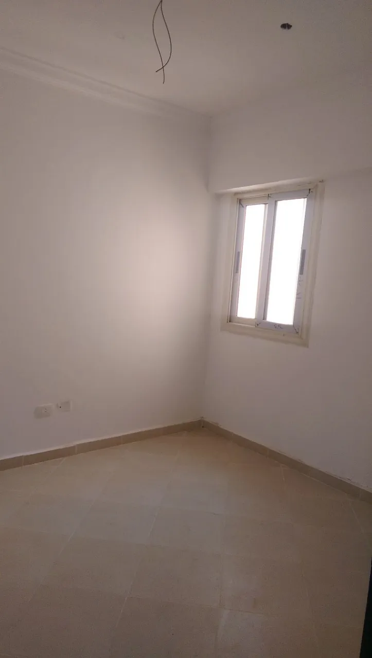 للبيع في اماريتس هايتس في بمساحة 0 م² تتكون من 0 غرف