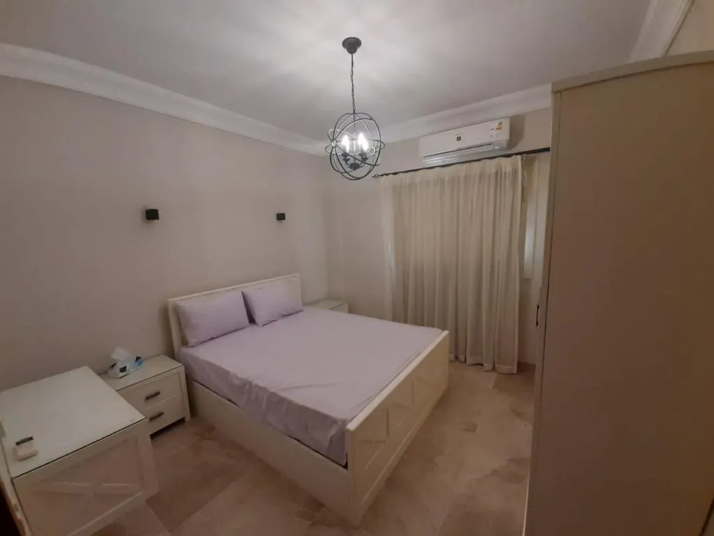 Chalet for sale in La Vista Topaz in Ain Sokhna of 140 m² with 3 bedrooms