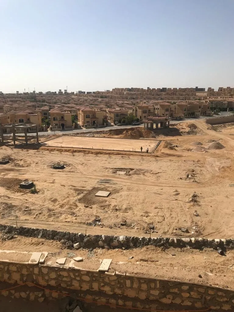  للبيع في ستون بارك في  بمساحة 0 م² تتكون من 0 غرف