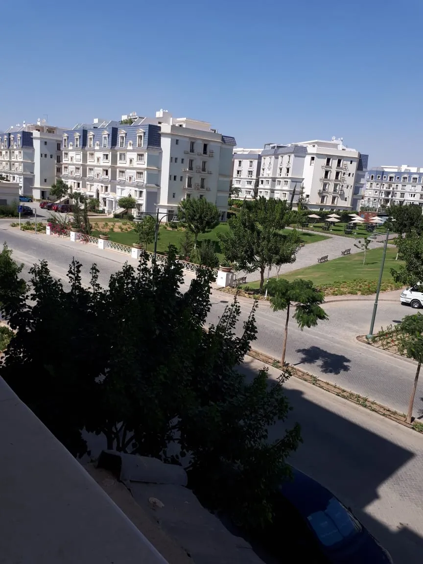 Apartment for sale in Mountain View Hyde Park in New Cairo of 134 m² with 2 bedrooms