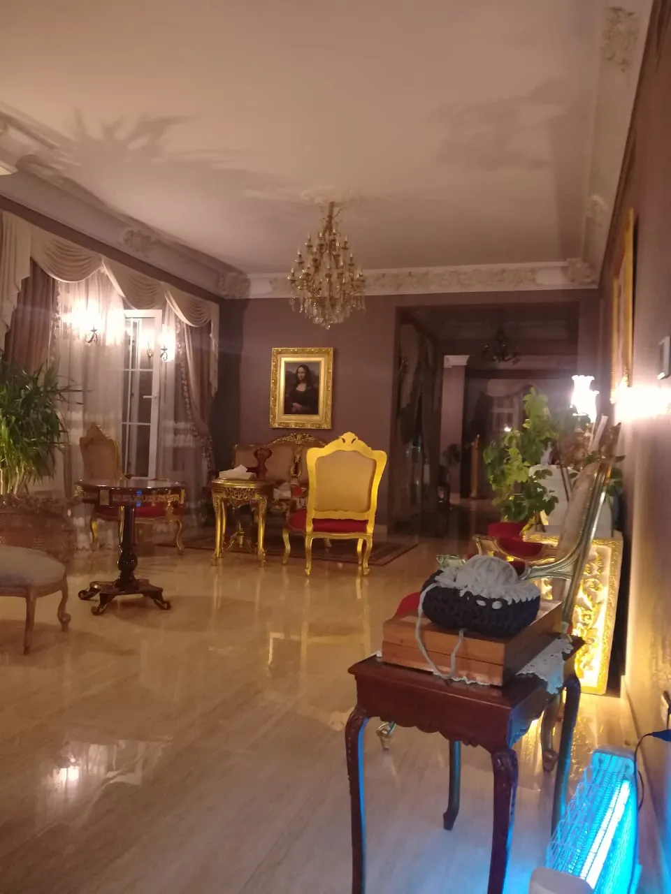 Villa for sale in Hyde Park in 6th settlement of 374 m² with 4 bedrooms